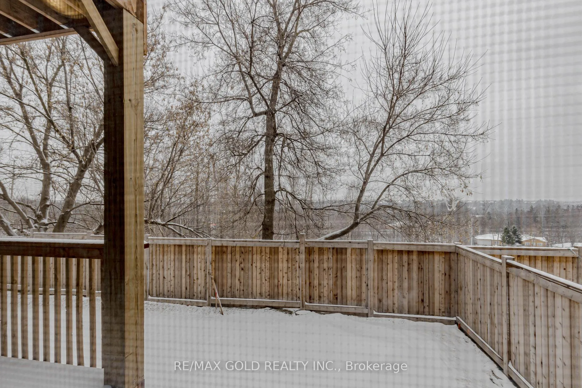 Photo 50 of 39 Inverary Crescent, Vaughan, Kleinburg — HOMEH