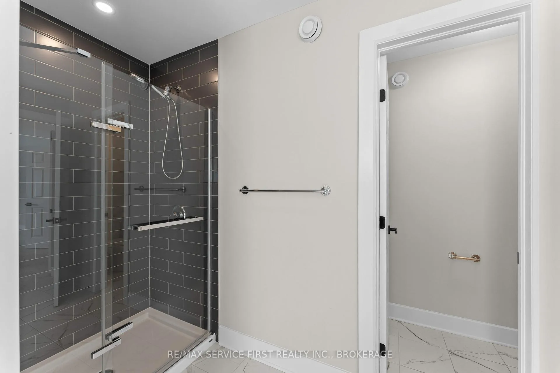 Photo 32 of 1601 Willow Court, Kingston, City Northwest — HOMEH