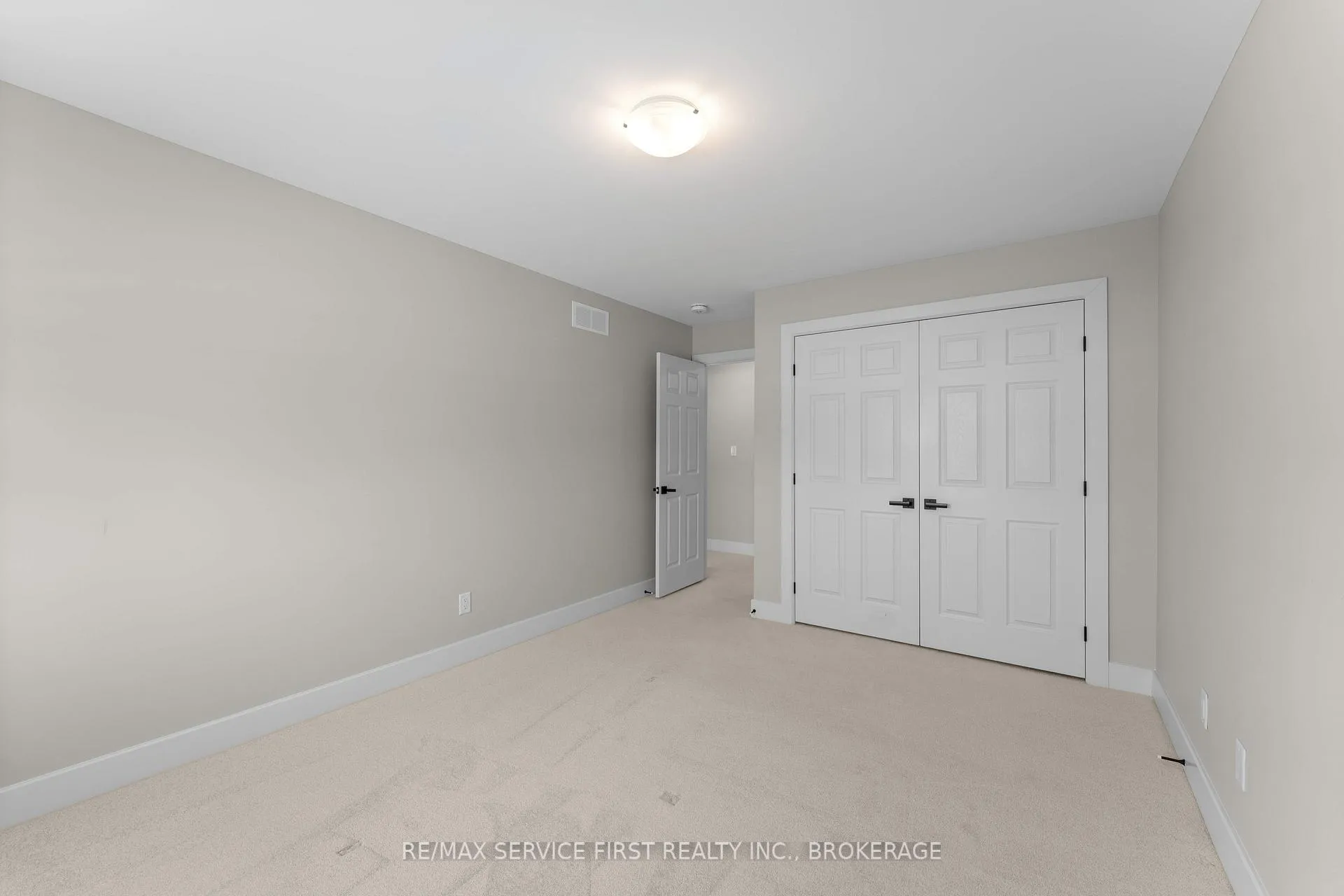 Photo 39 of 1601 Willow Court, Kingston, City Northwest — HOMEH