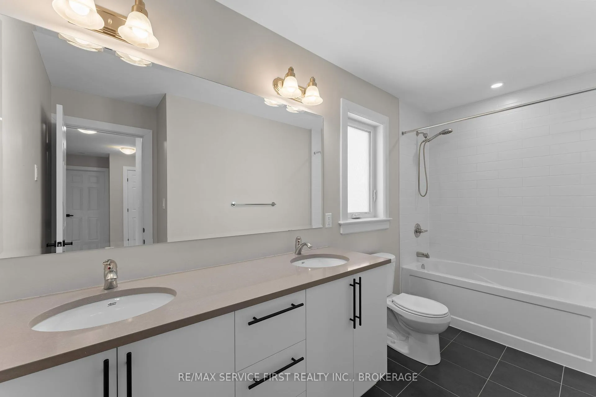 Photo 42 of 1601 Willow Court, Kingston, City Northwest — HOMEH