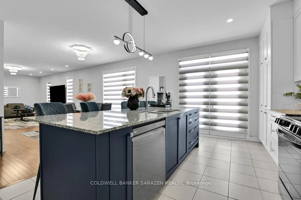 Photo 9 of 2052 Elevation Road, Ottawa, Barrhaven - Half Moon Bay — HOMEH