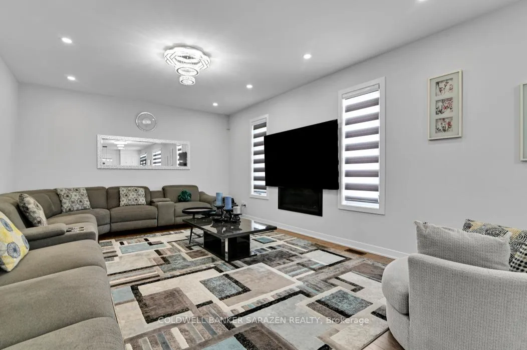 Photo 13 of 2052 Elevation Road, Ottawa, Barrhaven - Half Moon Bay — HOMEH
