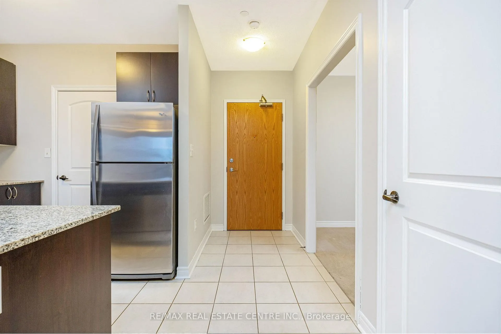 Photo 11 of Unit 216, 383 Main Street E, Milton, Old Milton — HOMEH