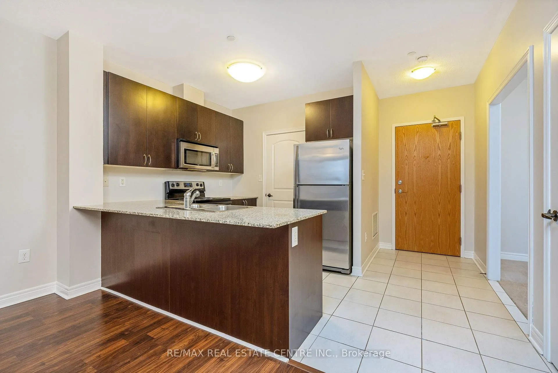 Photo 13 of Unit 216, 383 Main Street E, Milton, Old Milton — HOMEH