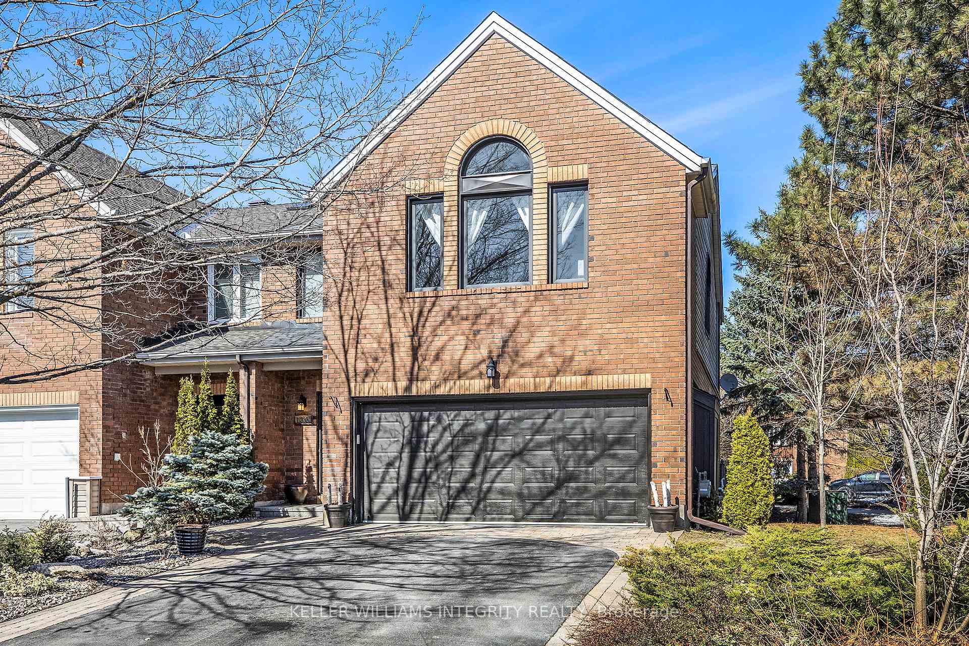 Photo 1 of 136 Dunbarton Court, Ottawa, Cardinal Glen — HOMEH