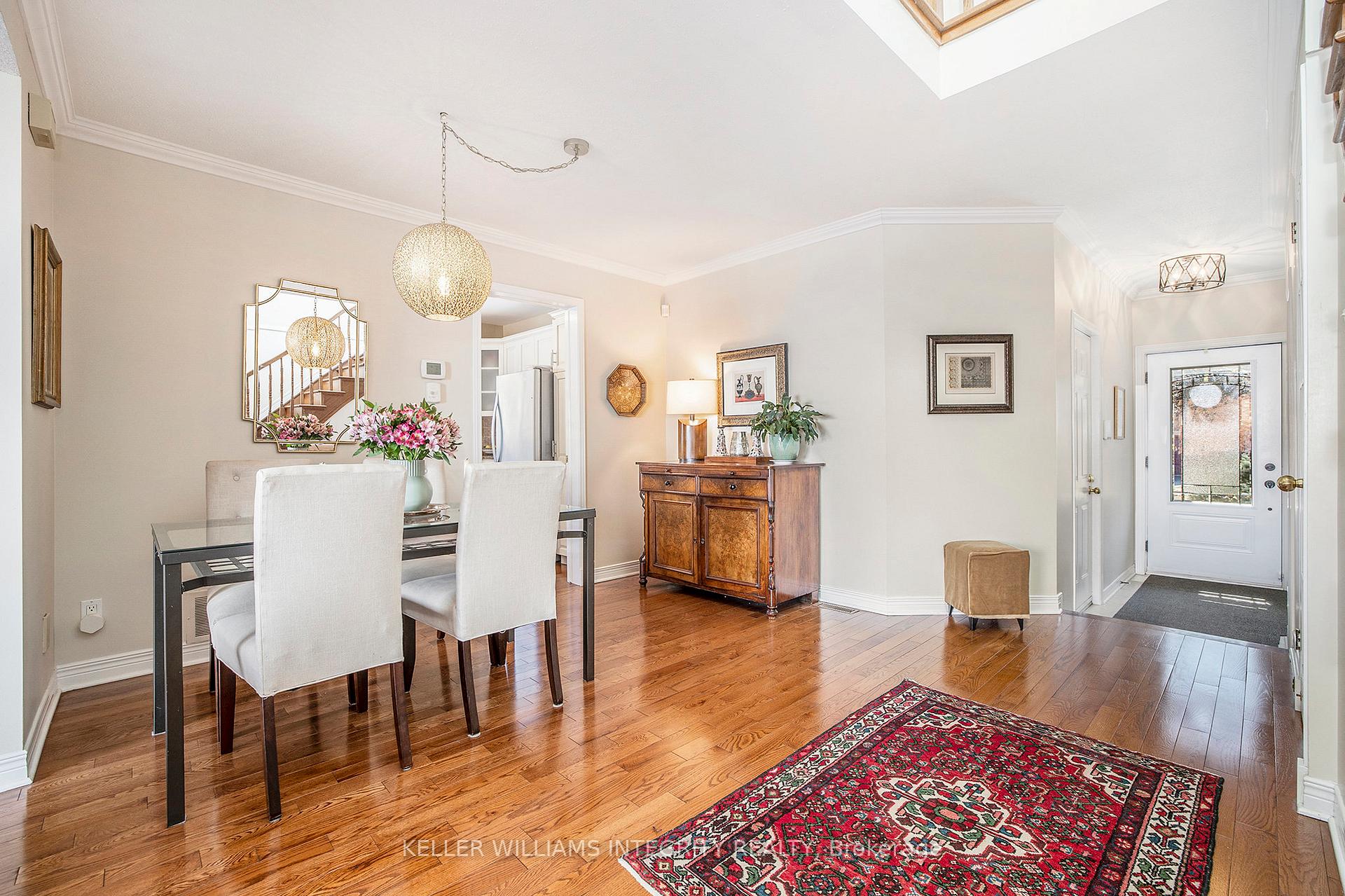 Photo 6 of 136 Dunbarton Court, Ottawa, Cardinal Glen — HOMEH