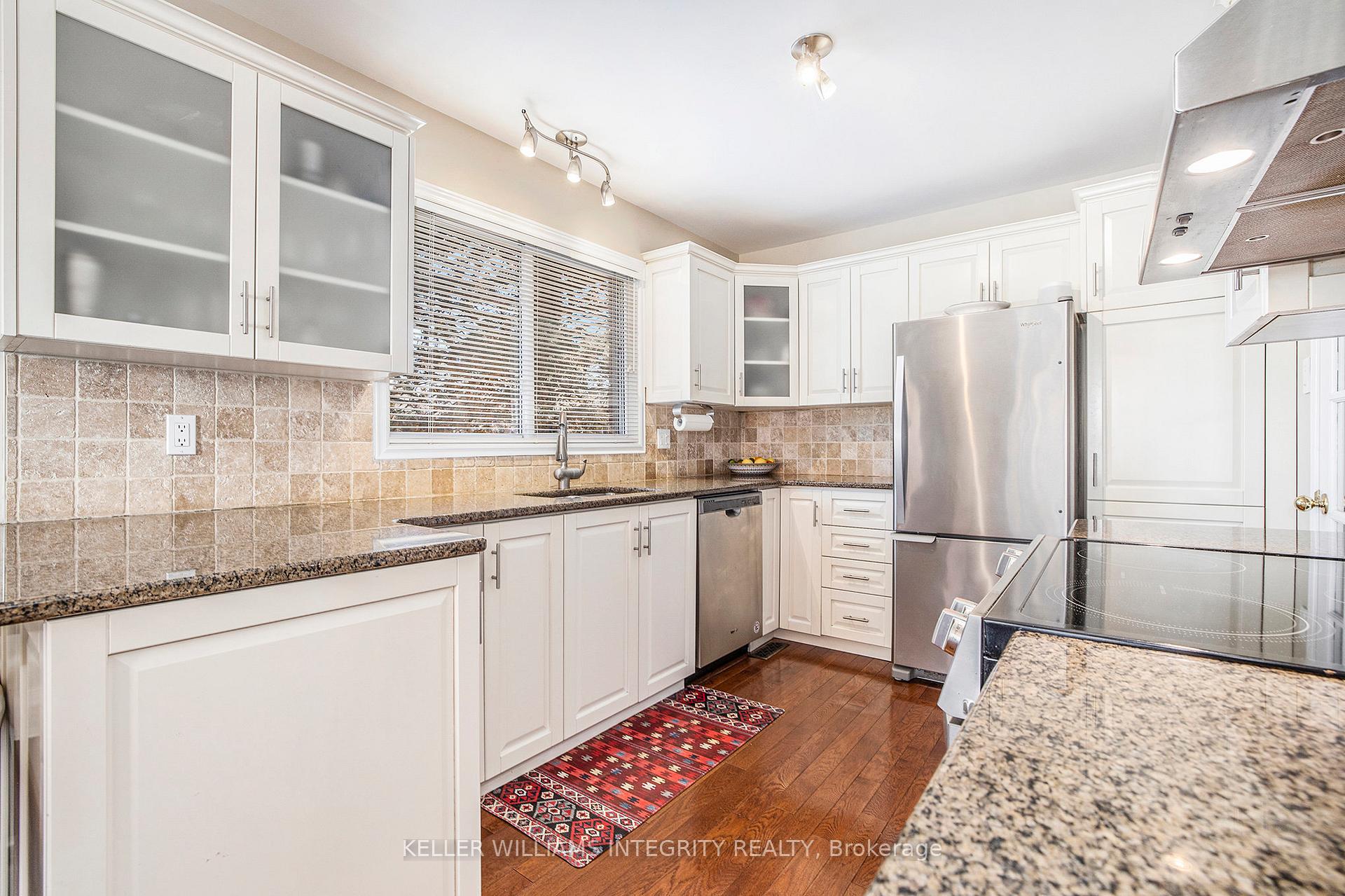 Photo 10 of 136 Dunbarton Court, Ottawa, Cardinal Glen — HOMEH