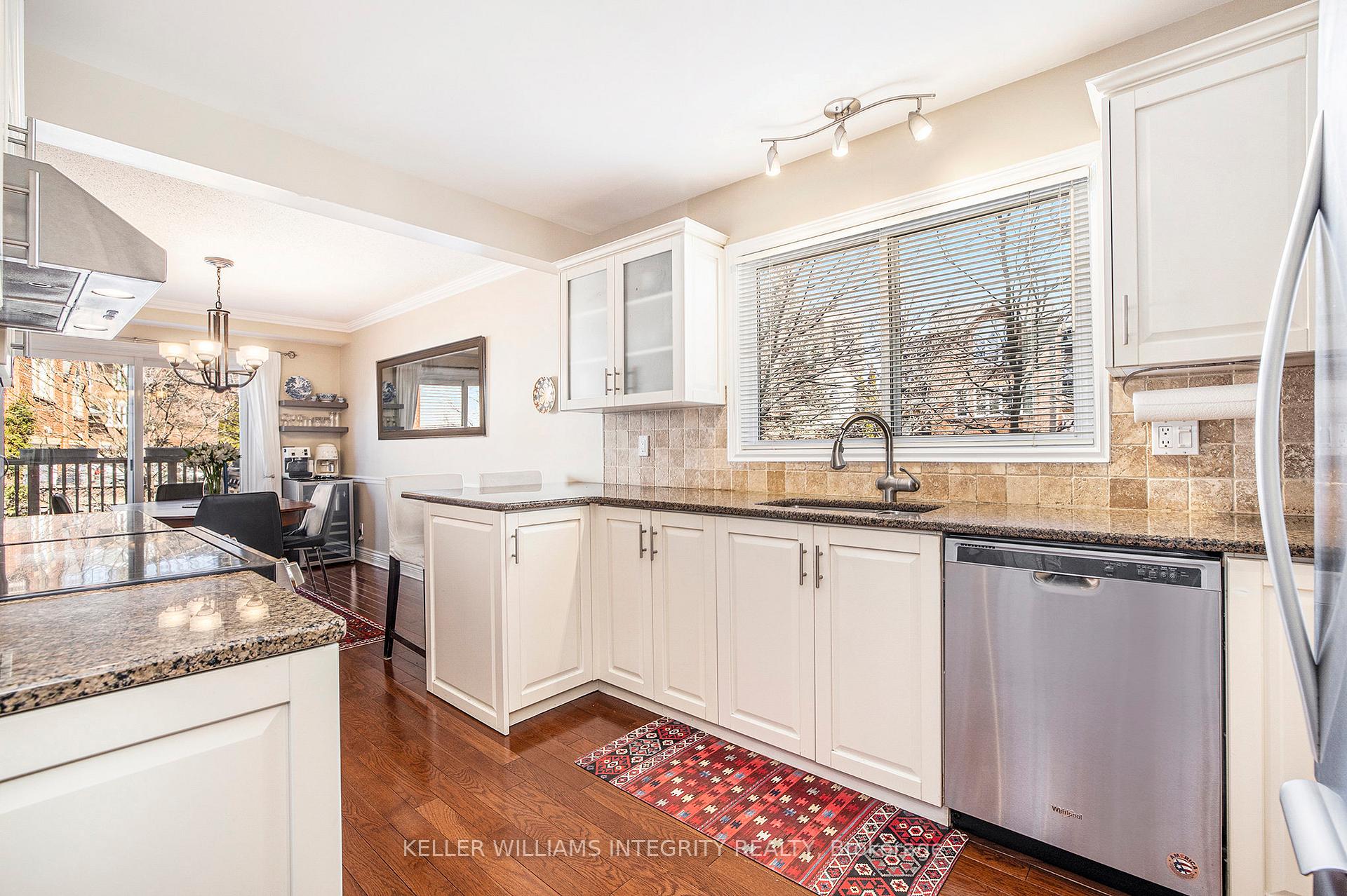 Photo 13 of 136 Dunbarton Court, Ottawa, Cardinal Glen — HOMEH