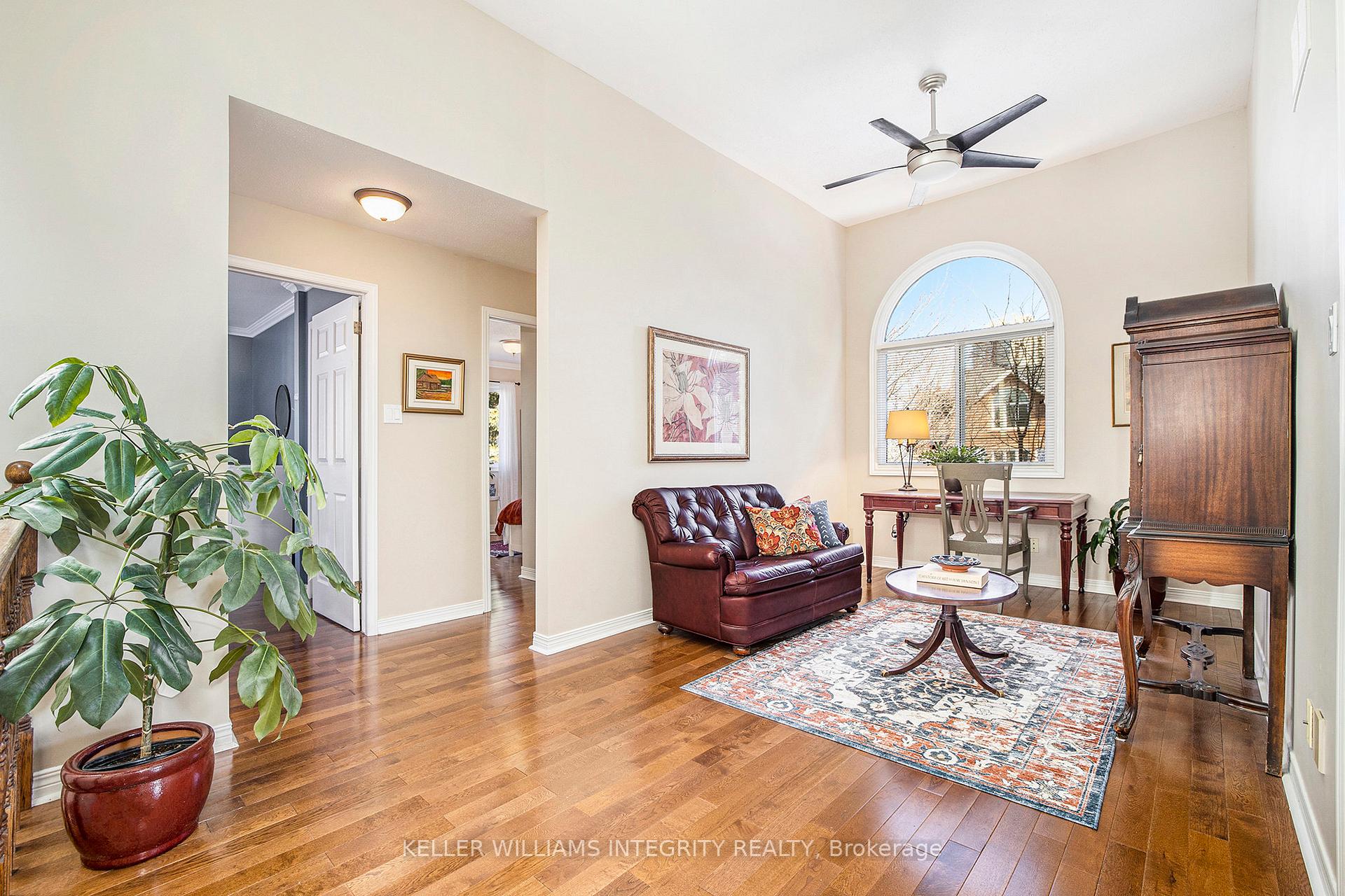 Photo 18 of 136 Dunbarton Court, Ottawa, Cardinal Glen — HOMEH