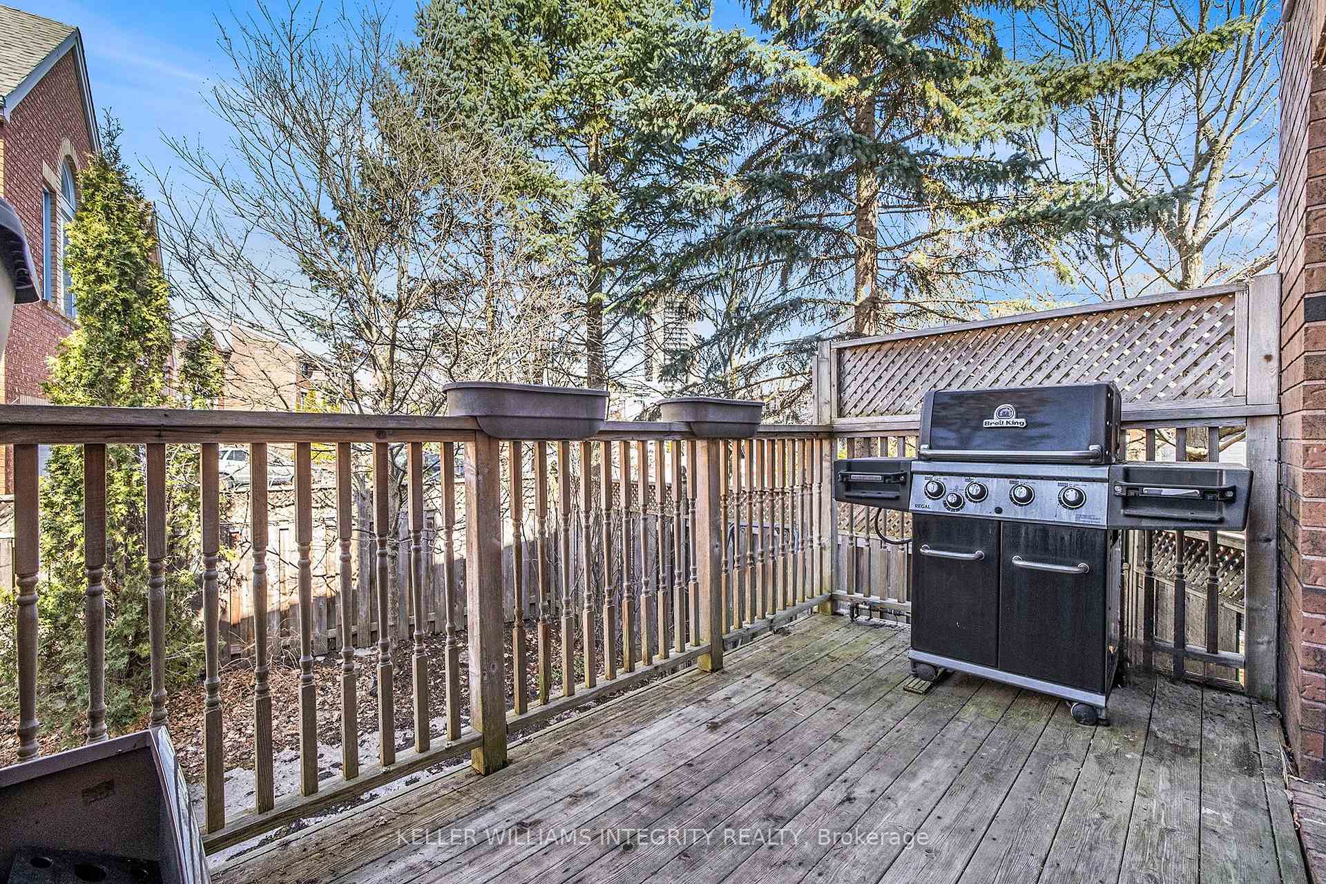 Photo 31 of 136 Dunbarton Court, Ottawa, Cardinal Glen — HOMEH