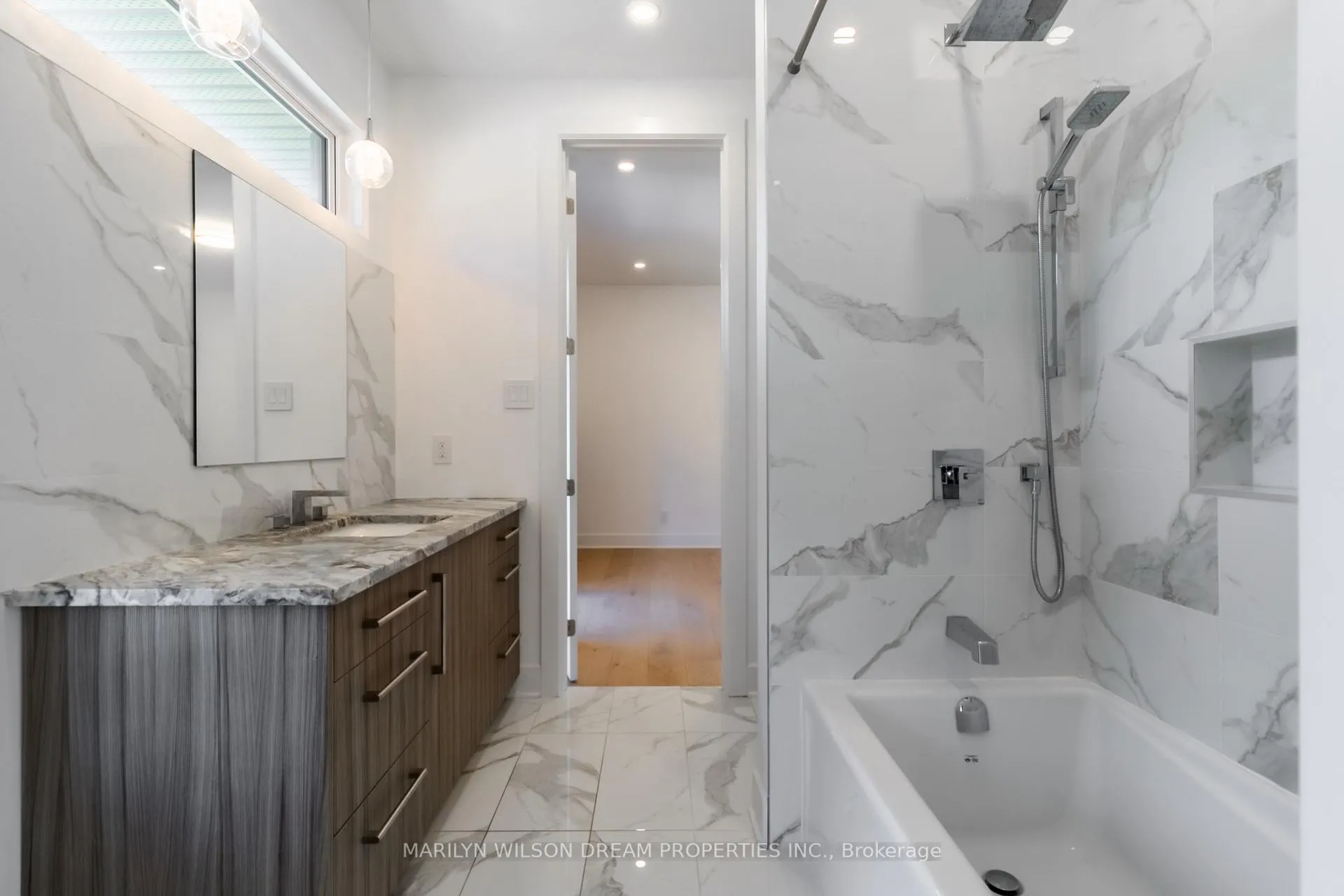 Photo 27 of 320 Crestview Road, Ottawa, Alta Vista/Faircrest Heights — HOMEH