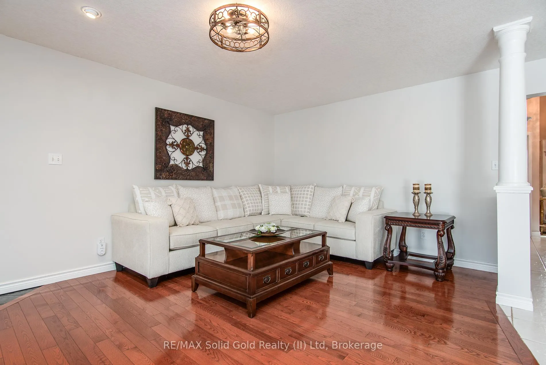 Photo 11 of 110 Deer Ridge Drive, Kitchener — HOMEH