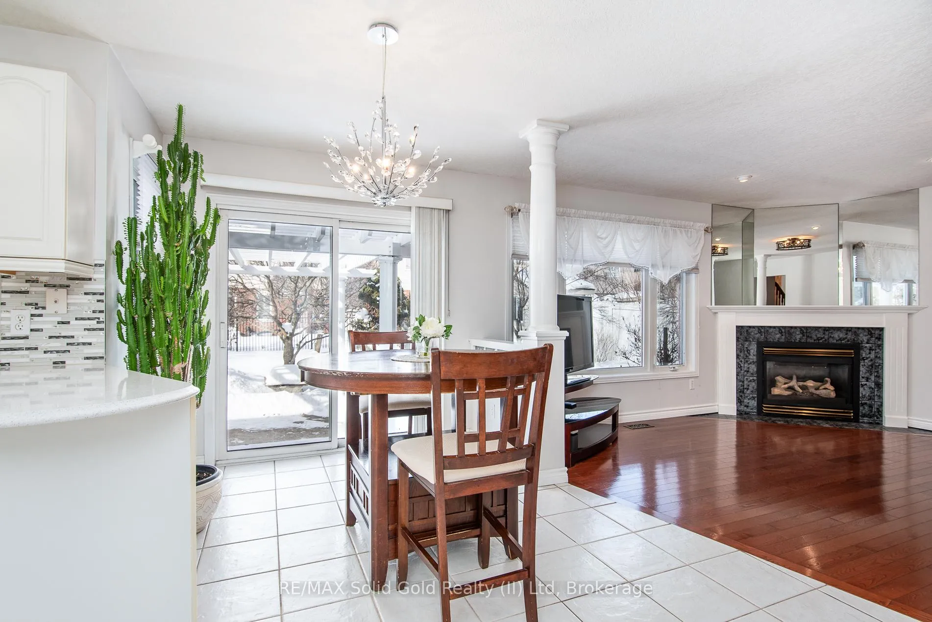 Photo 17 of 110 Deer Ridge Drive, Kitchener — HOMEH