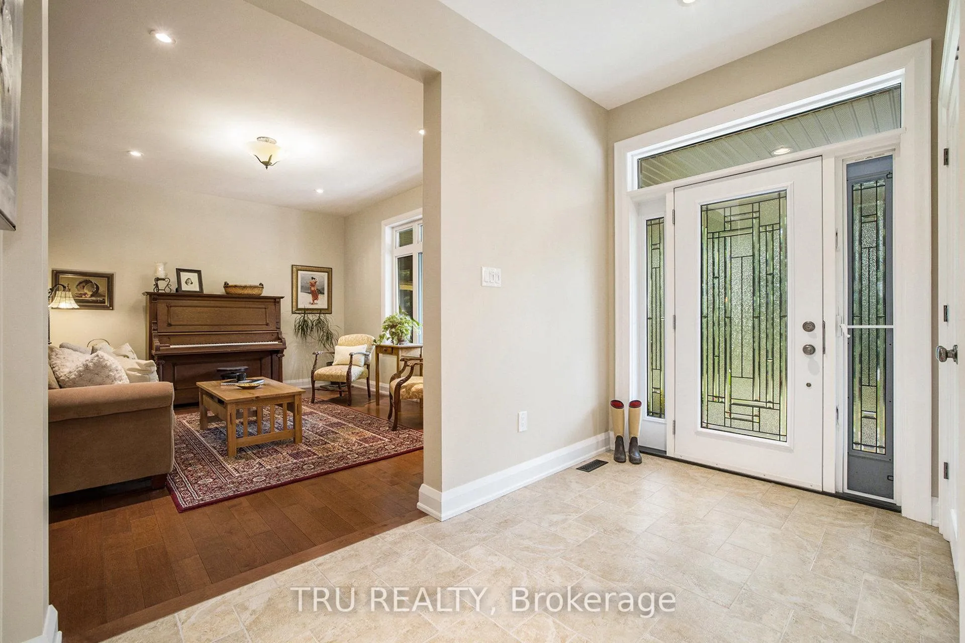 Photo 2 of 2465 Marchurst Road, Ottawa, Kanata - Kanata (North West) — HOMEH