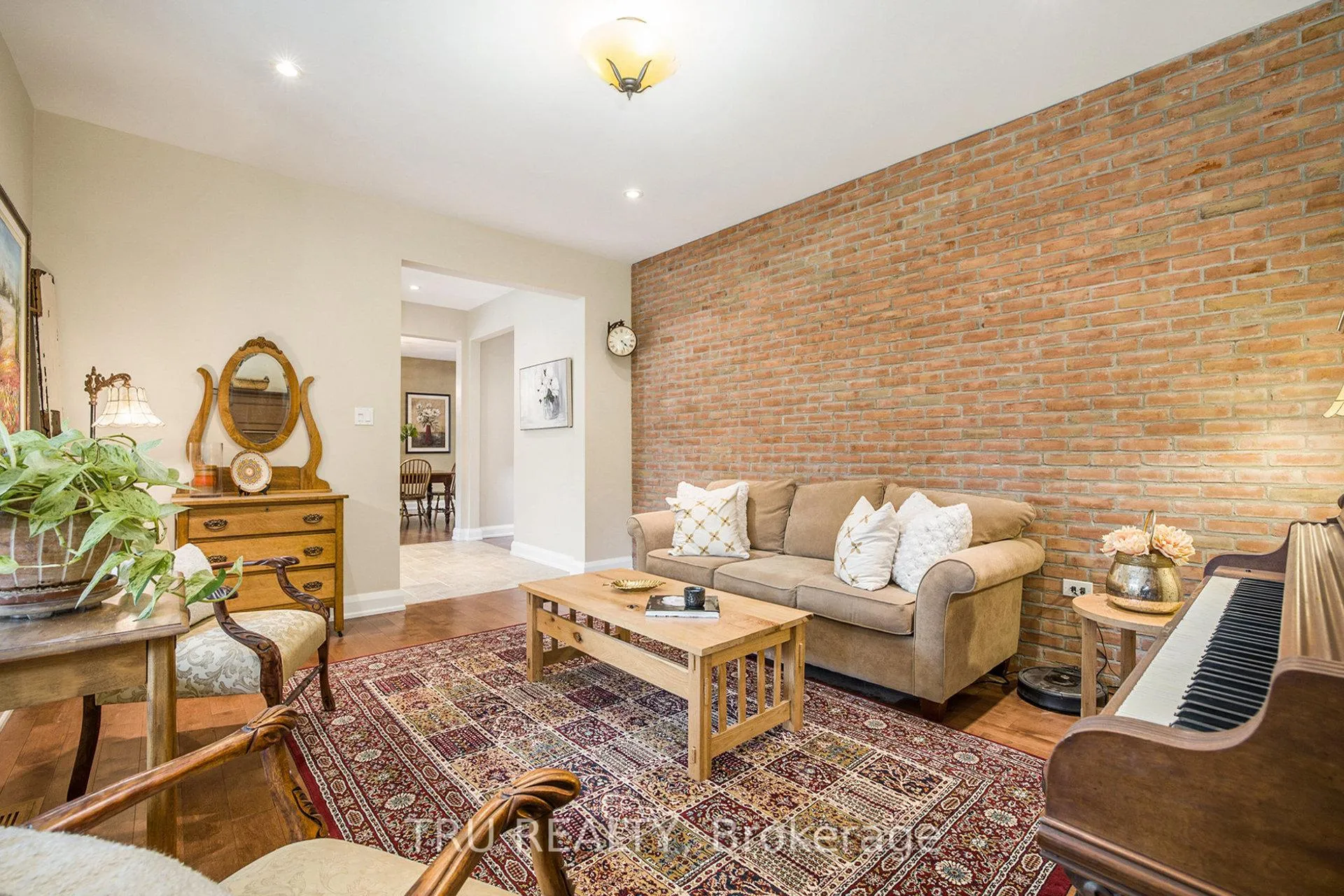 Photo 3 of 2465 Marchurst Road, Ottawa, Kanata - Kanata (North West) — HOMEH
