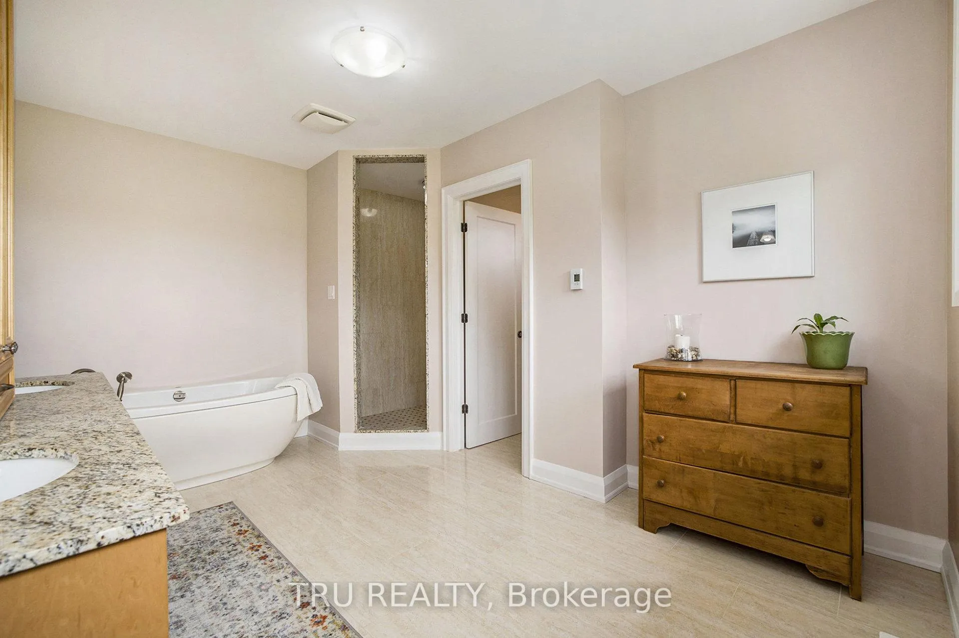 Photo 25 of 2465 Marchurst Road, Ottawa, Kanata - Kanata (North West) — HOMEH