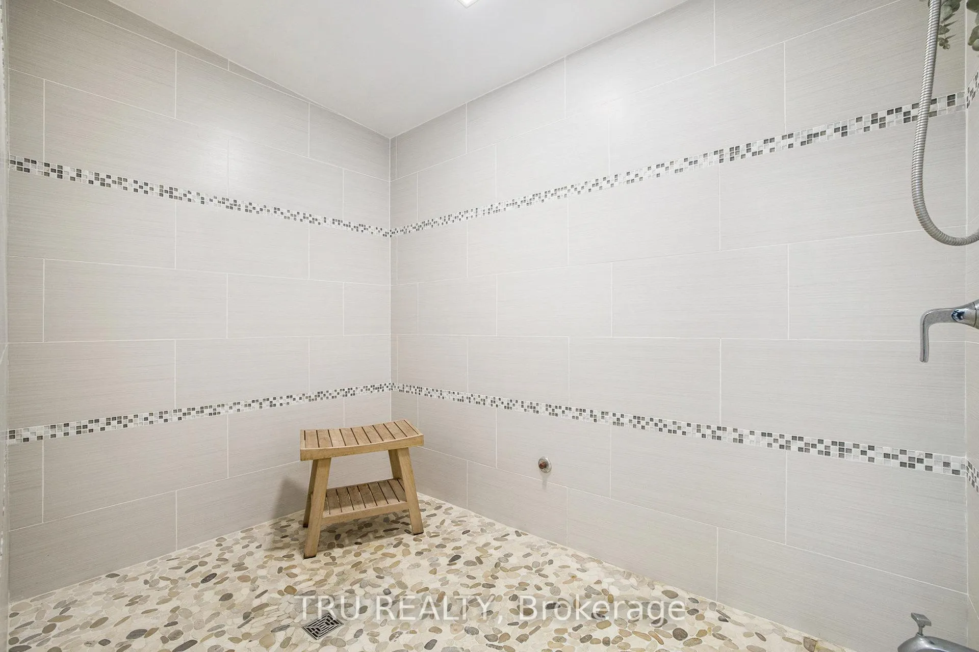 Photo 35 of 2465 Marchurst Road, Ottawa, Kanata - Kanata (North West) — HOMEH