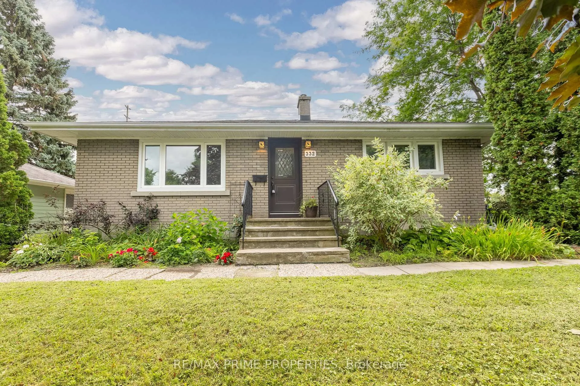 Photo 1 of 332 Acton Street, Ottawa, Riverview Park — HOMEH