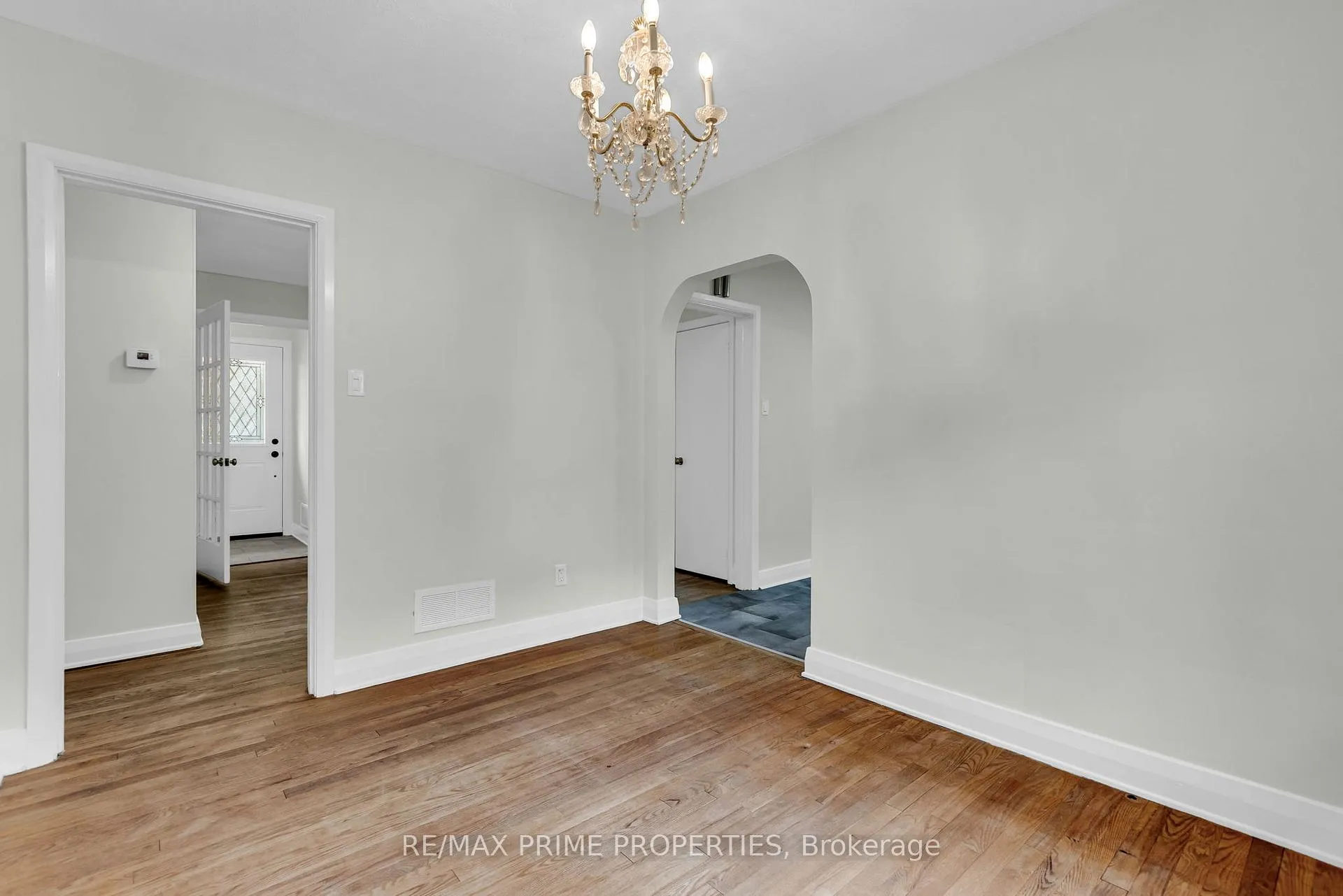 Photo 14 of 332 Acton Street, Ottawa, Riverview Park — HOMEH