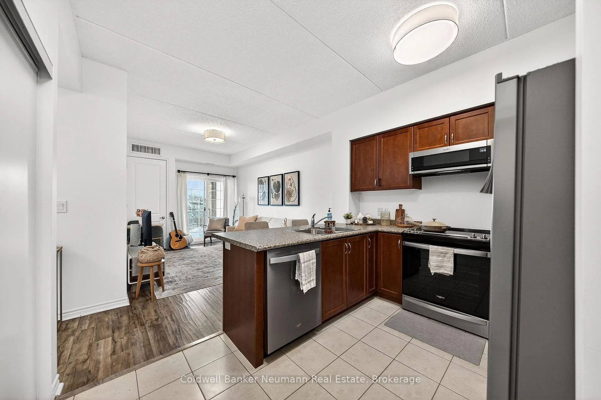 Photo 11 of Unit 316, 1077 Gordon Street, Guelph, Kortright West — HOMEH