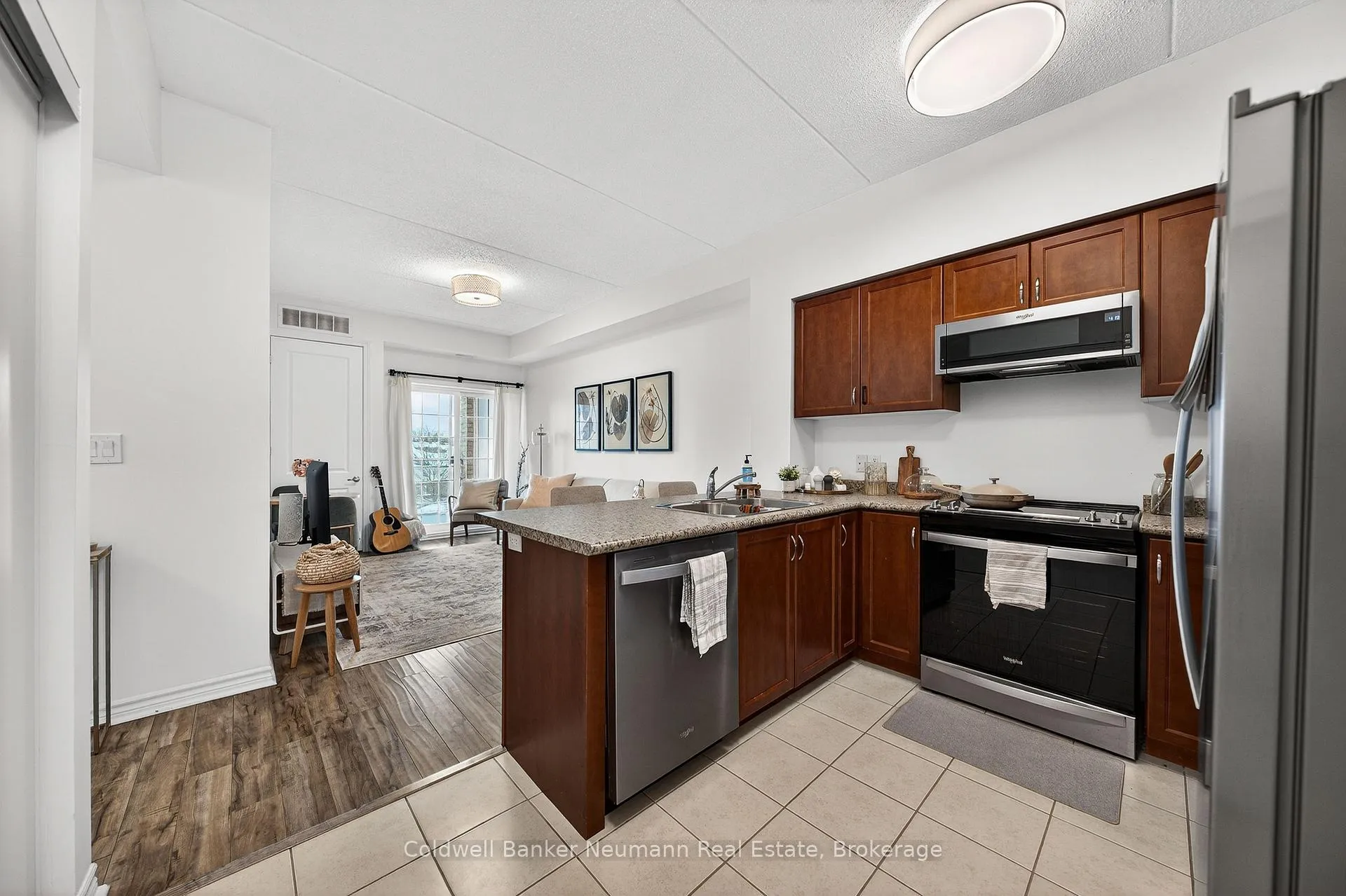 Photo 12 of Unit 316, 1077 Gordon Street, Guelph, Kortright West — HOMEH