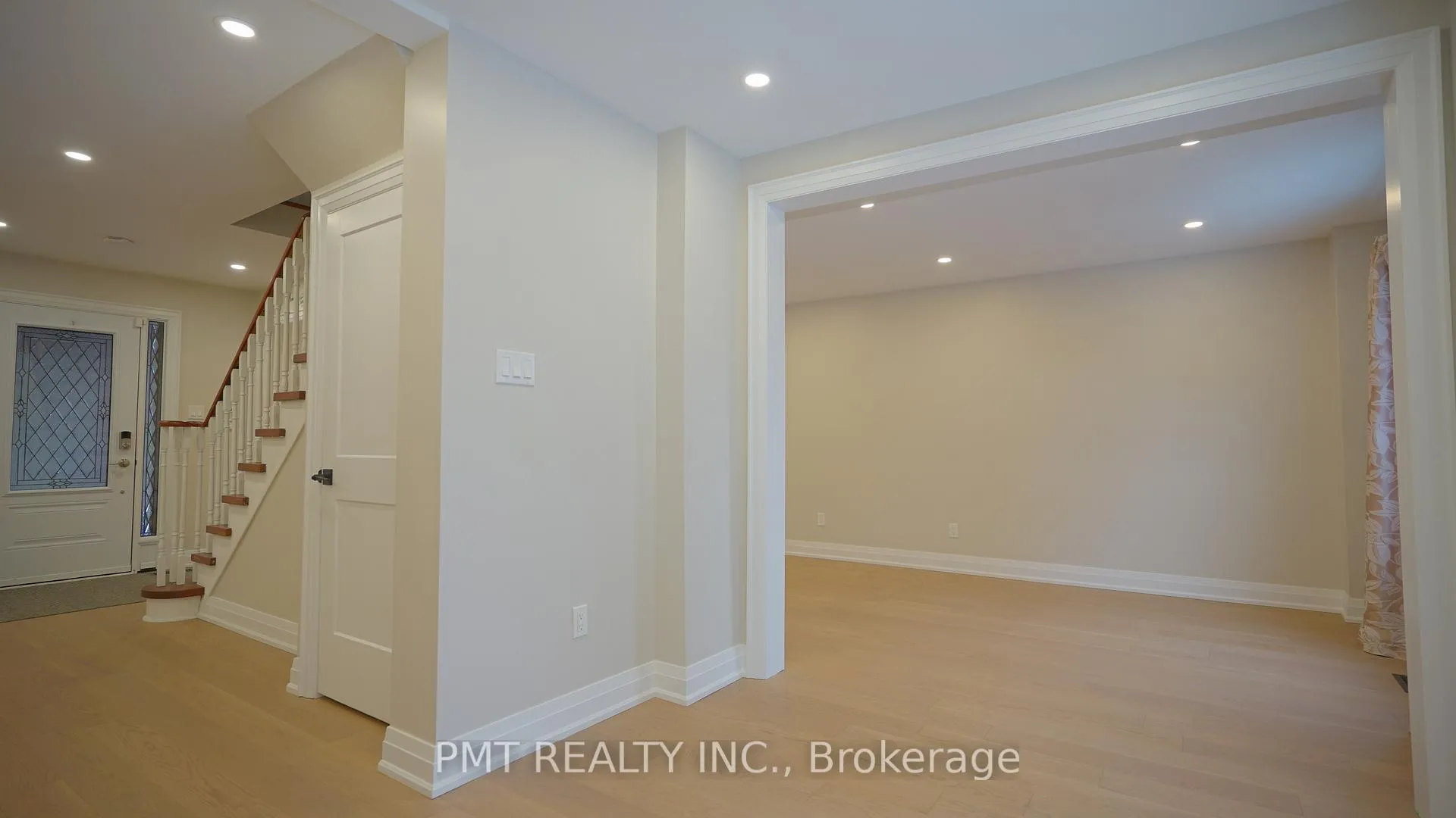 Photo 8 of Unit Main, 245 Ravenscroft Road, Ajax, Central West — HOMEH