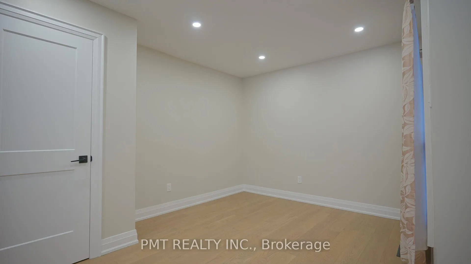 Photo 17 of Unit Main, 245 Ravenscroft Road, Ajax, Central West — HOMEH