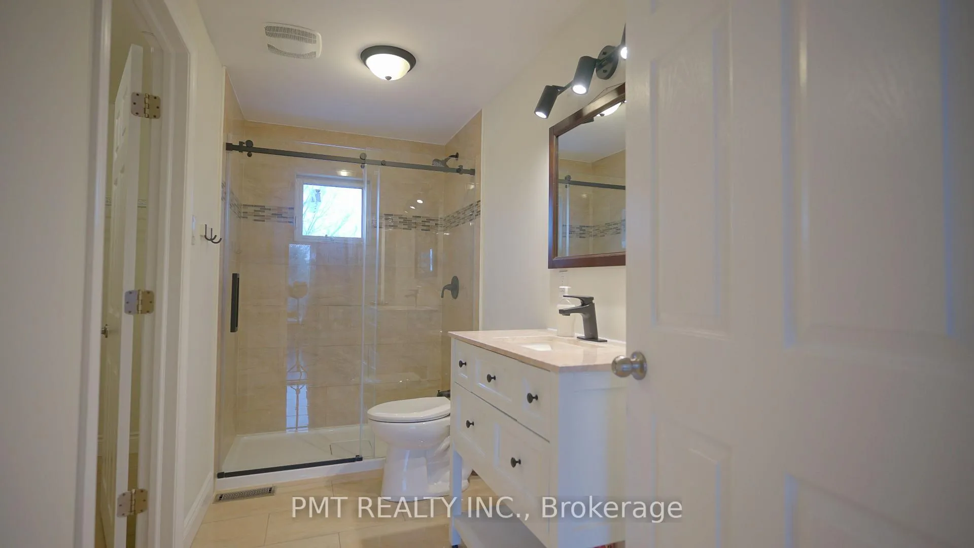 Photo 24 of Unit Main, 245 Ravenscroft Road, Ajax, Central West — HOMEH