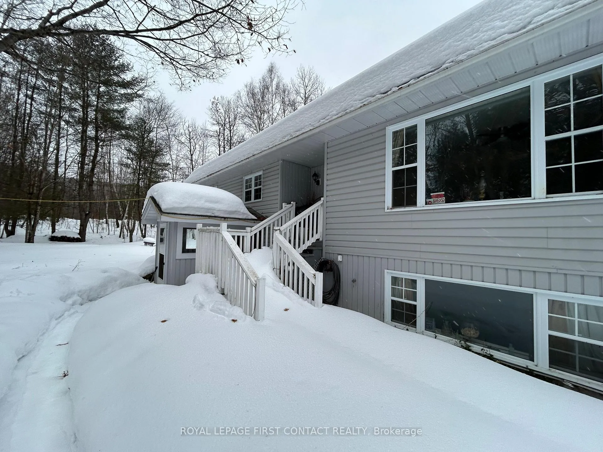 Photo 4 of 1041 Welch Road, Minden Hills, Minden — HOMEH
