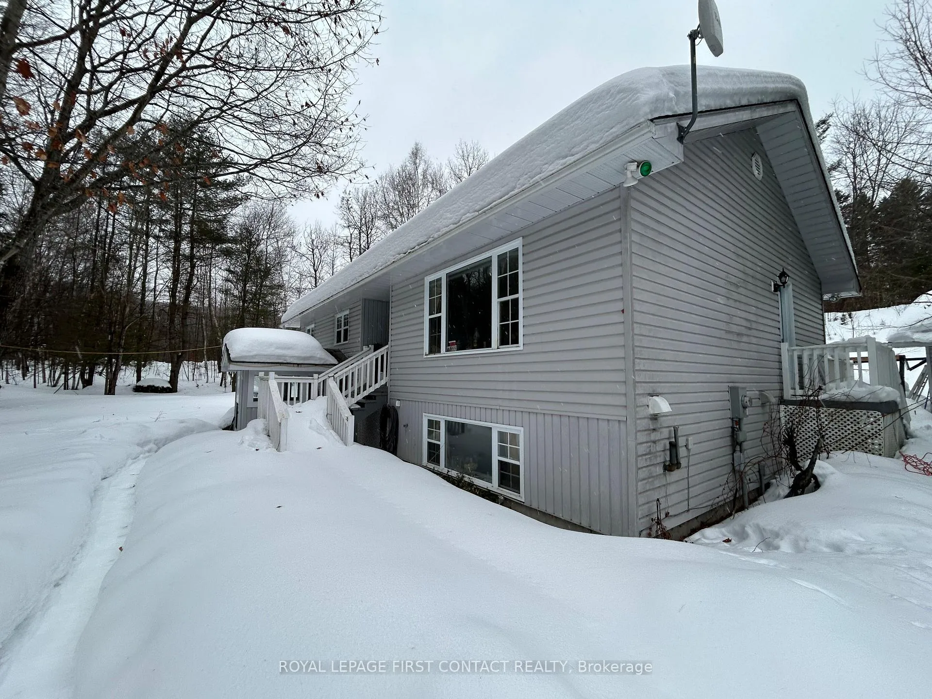 Photo 5 of 1041 Welch Road, Minden Hills, Minden — HOMEH