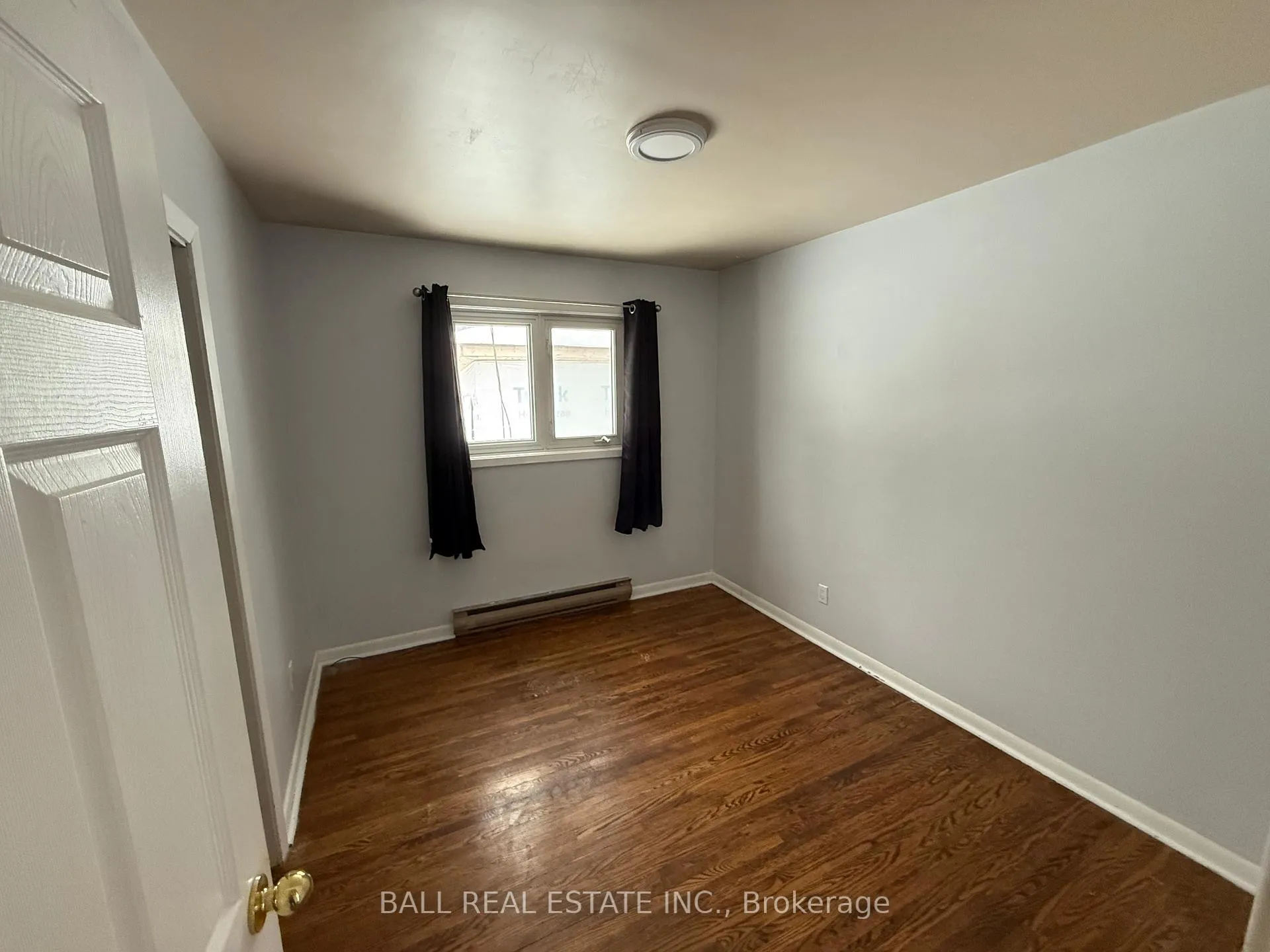 Photo 6 of 468 Bellevue Street, Peterborough, Northcrest Ward 5 — HOMEH