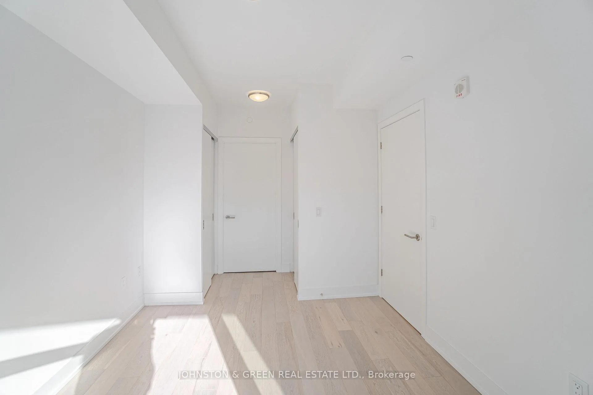 Photo 21 of Unit 411, 1331 Queen Street E, Toronto, Greenwood-Coxwell — HOMEH