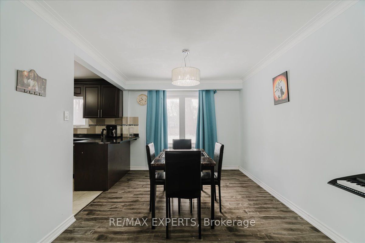 Photo 11 of 5325 Lawrence Avenue E, Scarborough, Centennial Scarborough — HOMEH