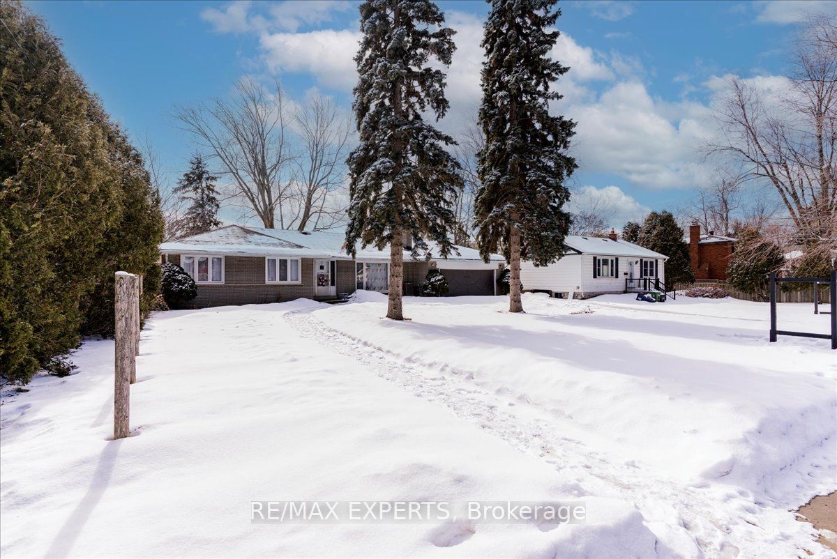 Photo 4 of 5325 Lawrence Avenue E, Scarborough, Centennial Scarborough — HOMEH