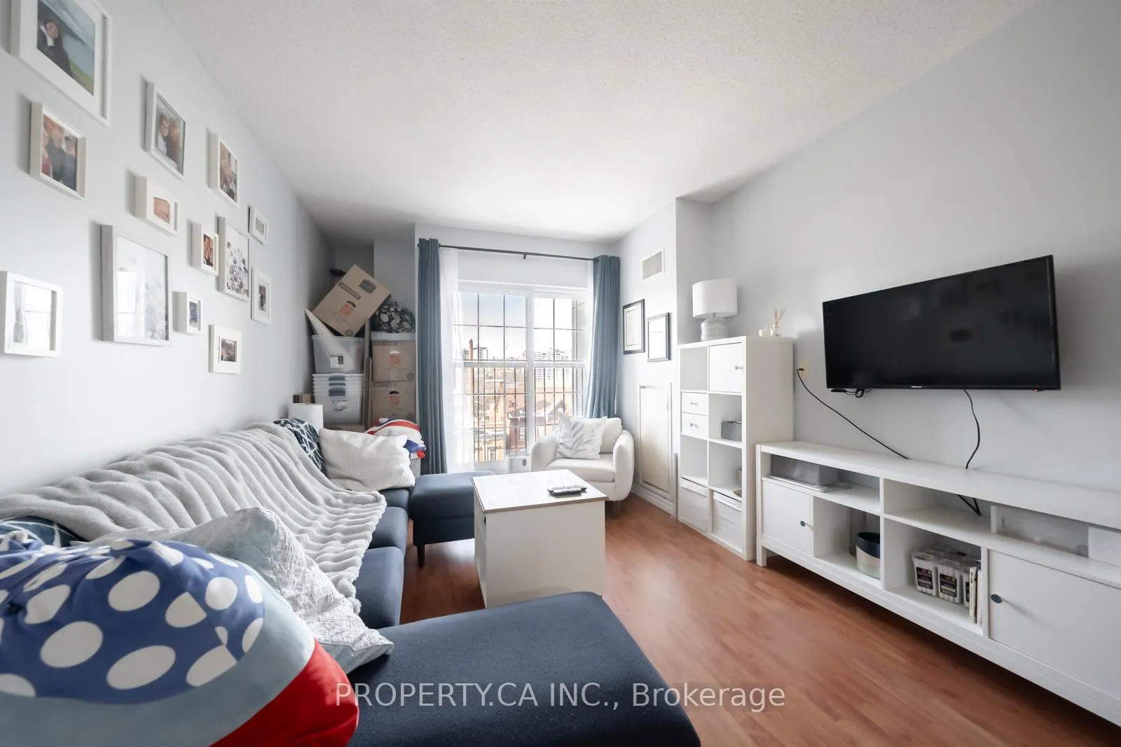 Photo 3 of Unit 605, 135 James Street S, Hamilton, Durand — HOMEH