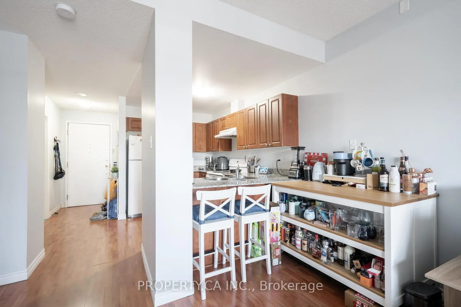 Photo 7 of Unit 605, 135 James Street S, Hamilton, Durand — HOMEH