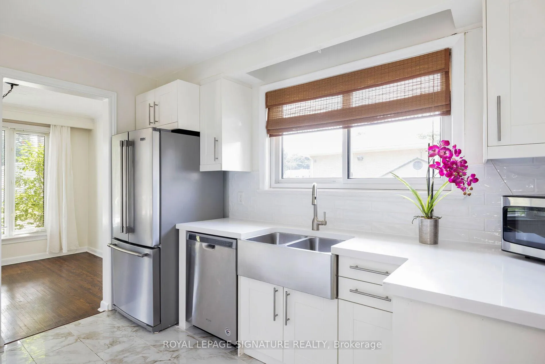 Photo 9 of Unit Main, 26 Paragon Road, Etobicoke, Kingsview Village-The Westway — HOMEH