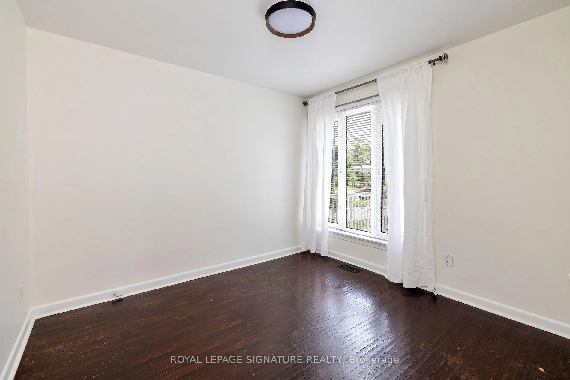 Photo 22 of Unit Main, 26 Paragon Road, Etobicoke, Kingsview Village-The Westway — HOMEH