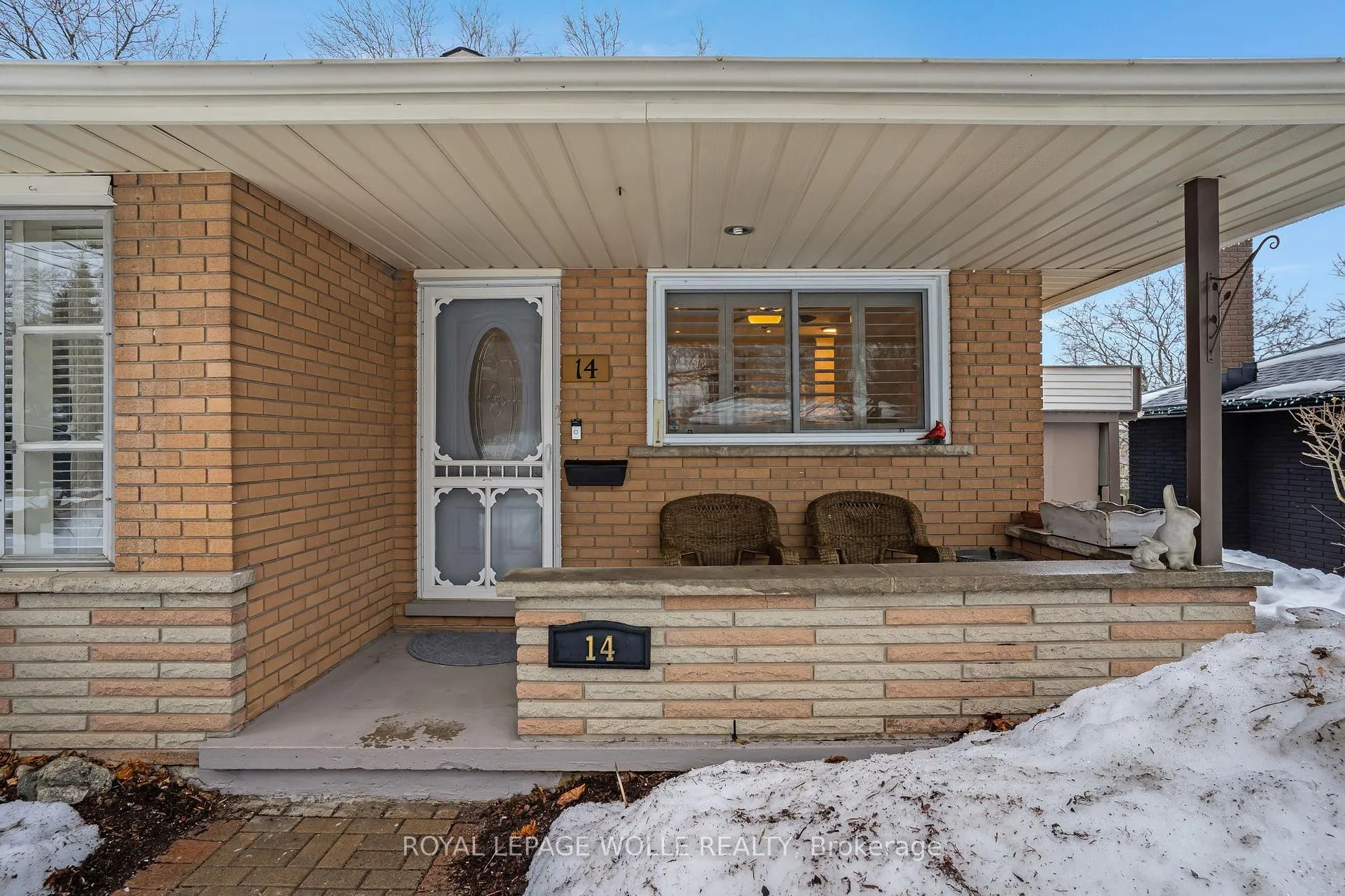 Photo 4 of 14 Hearth Crescent, Kitchener — HOMEH