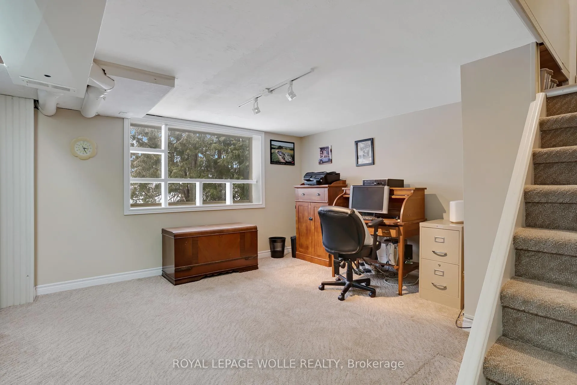 Photo 26 of 14 Hearth Crescent, Kitchener — HOMEH