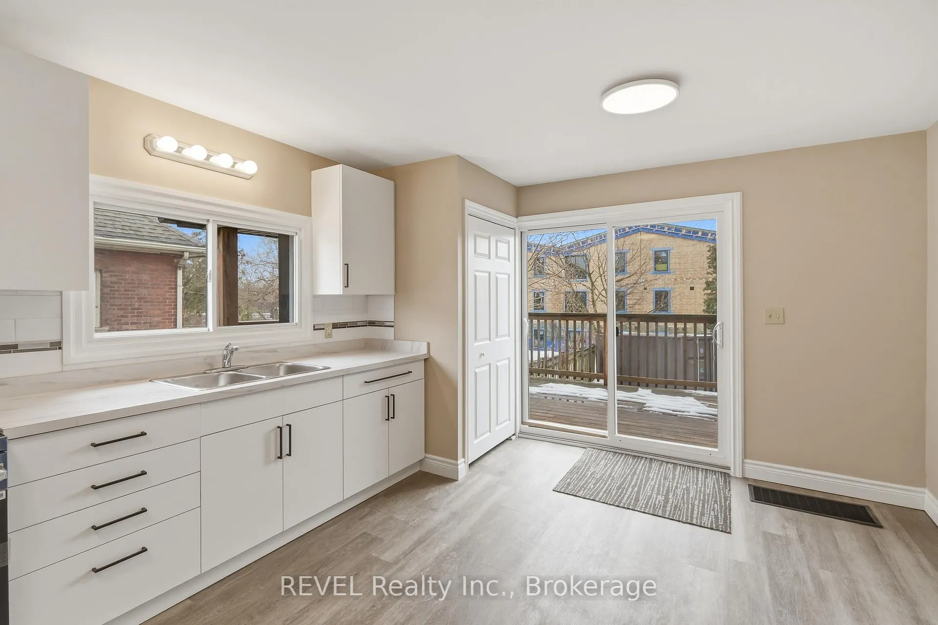 Photo 14 of 184 Queenston Street, St. Catharines, E. Chester — HOMEH