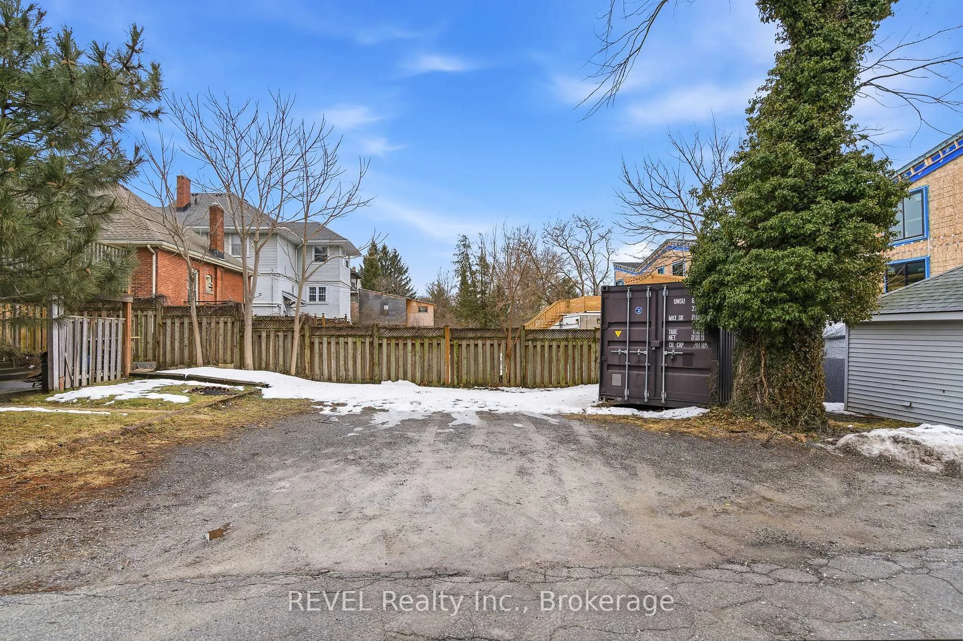 Photo 28 of 184 Queenston Street, St. Catharines, E. Chester — HOMEH