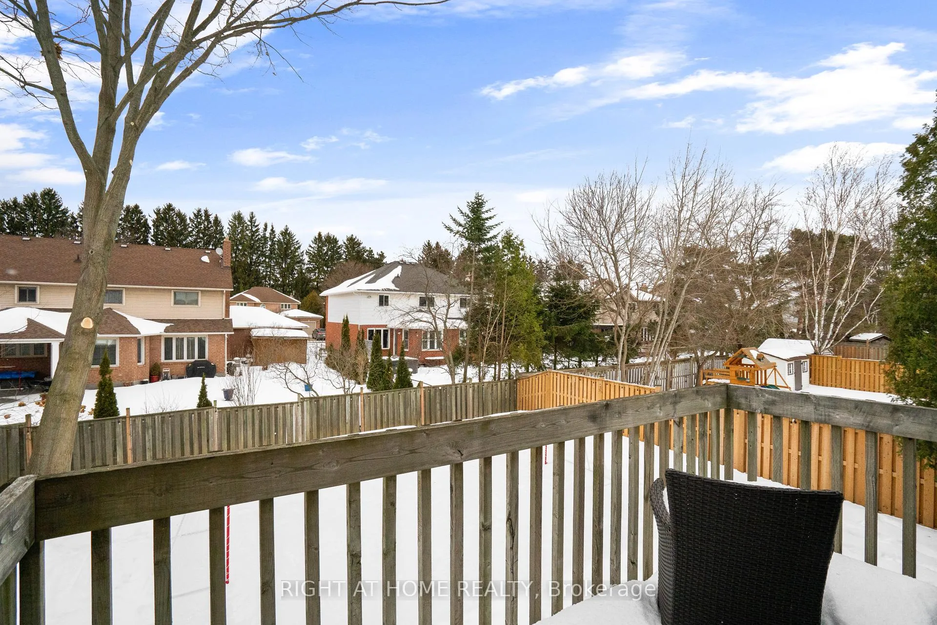 Photo 26 of 41 Amberly Boulevard, Hamilton, Ancaster — HOMEH