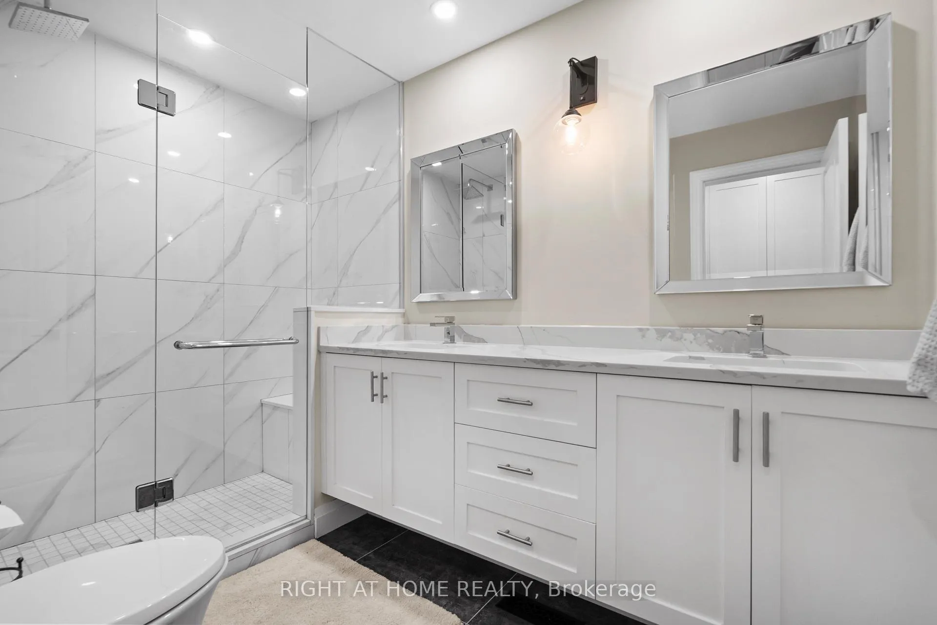 Photo 40 of 41 Amberly Boulevard, Hamilton, Ancaster — HOMEH