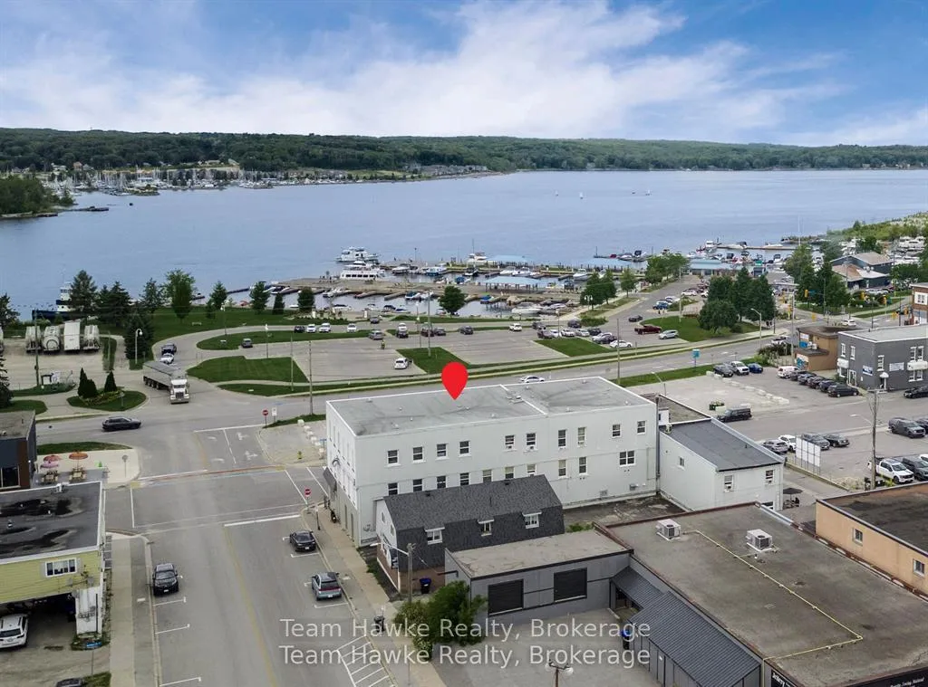 Photo 10 of Unit 5B, 521 Bay Street, Midland — HOMEH