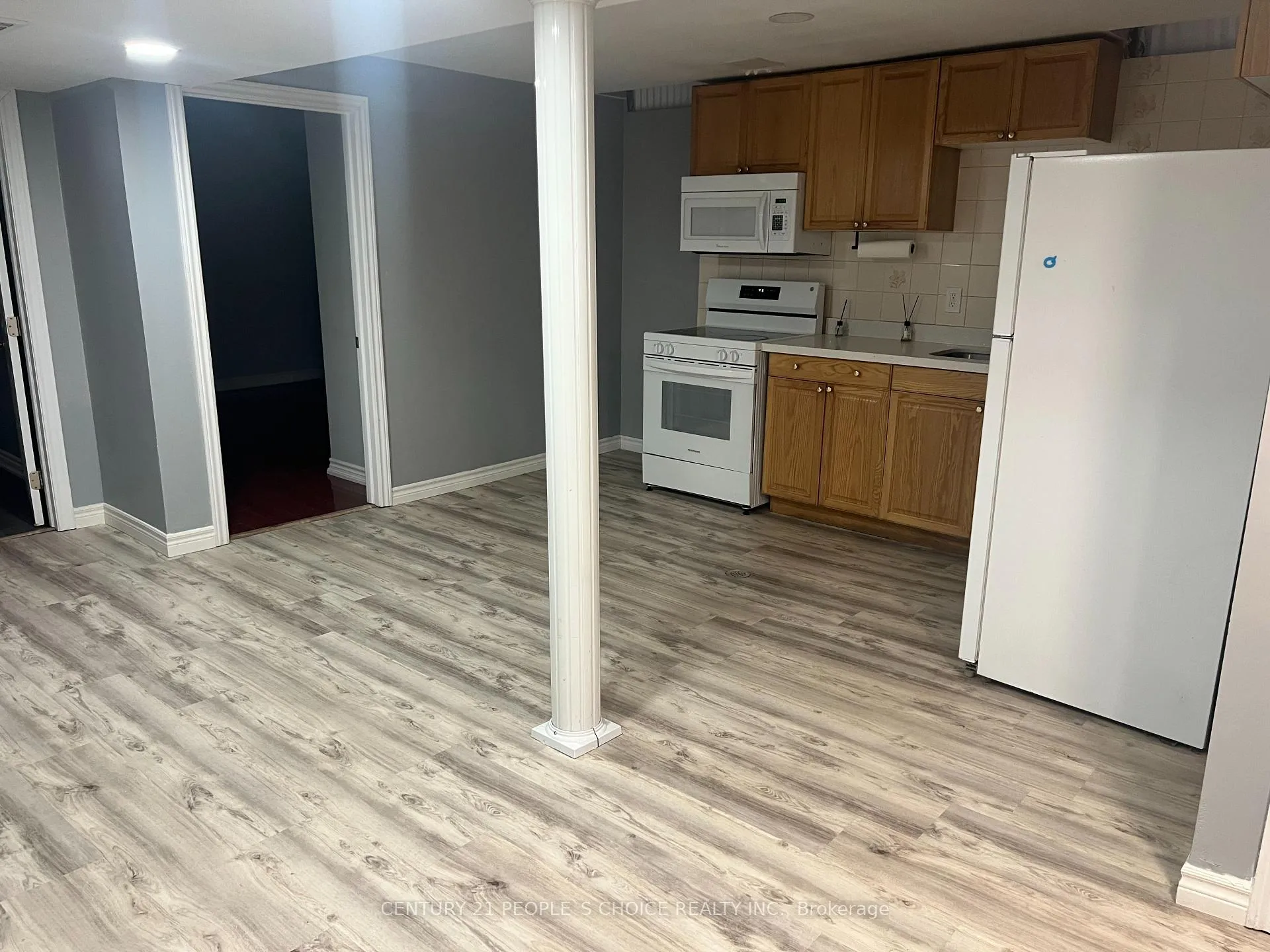 Photo 3 of Unit BSMNT, 80 Atkins Circle, Brampton, Northwood Park — HOMEH
