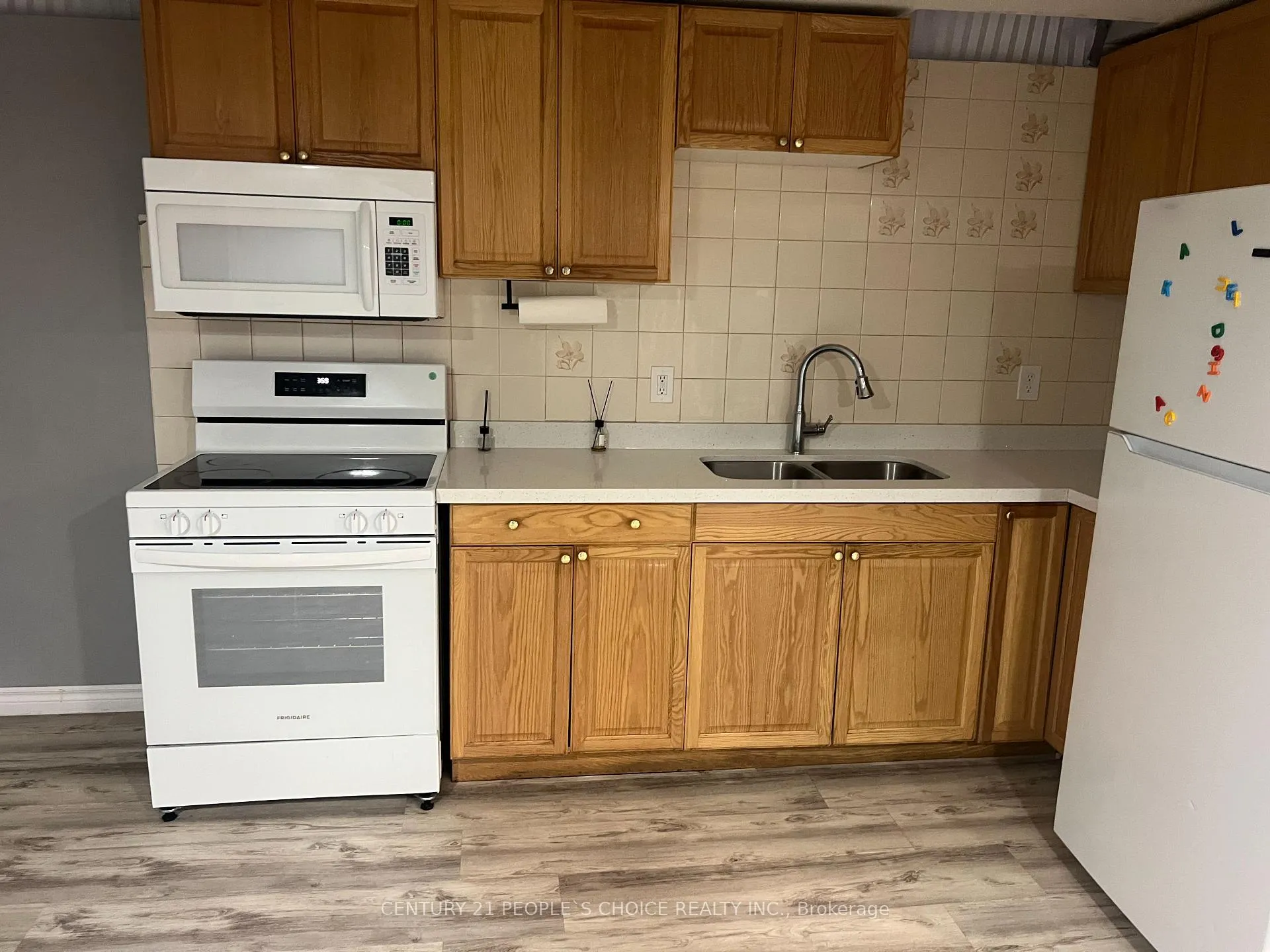 Photo 5 of Unit BSMNT, 80 Atkins Circle, Brampton, Northwood Park — HOMEH