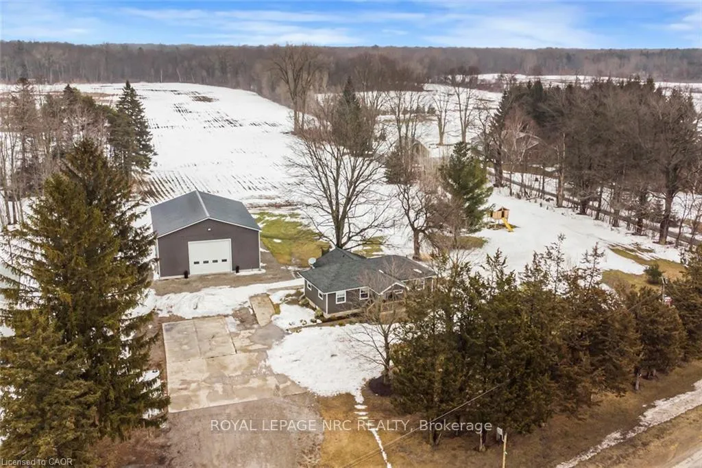 Photo 1 of 353 Inman Road, Haldimand, Dunnville — HOMEH