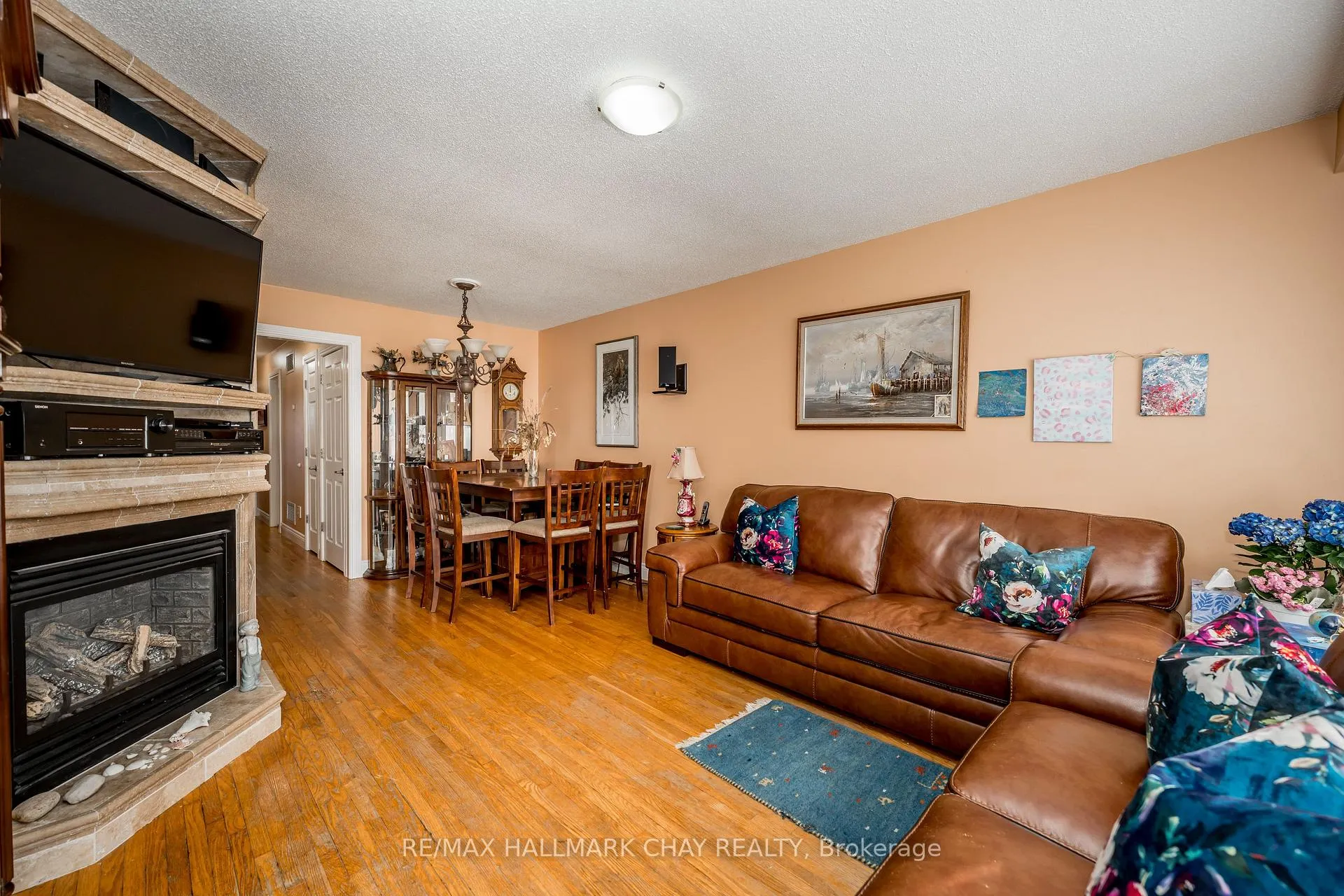 Photo 8 of 28 Brown Street, New Tecumseth, Tottenham — HOMEH