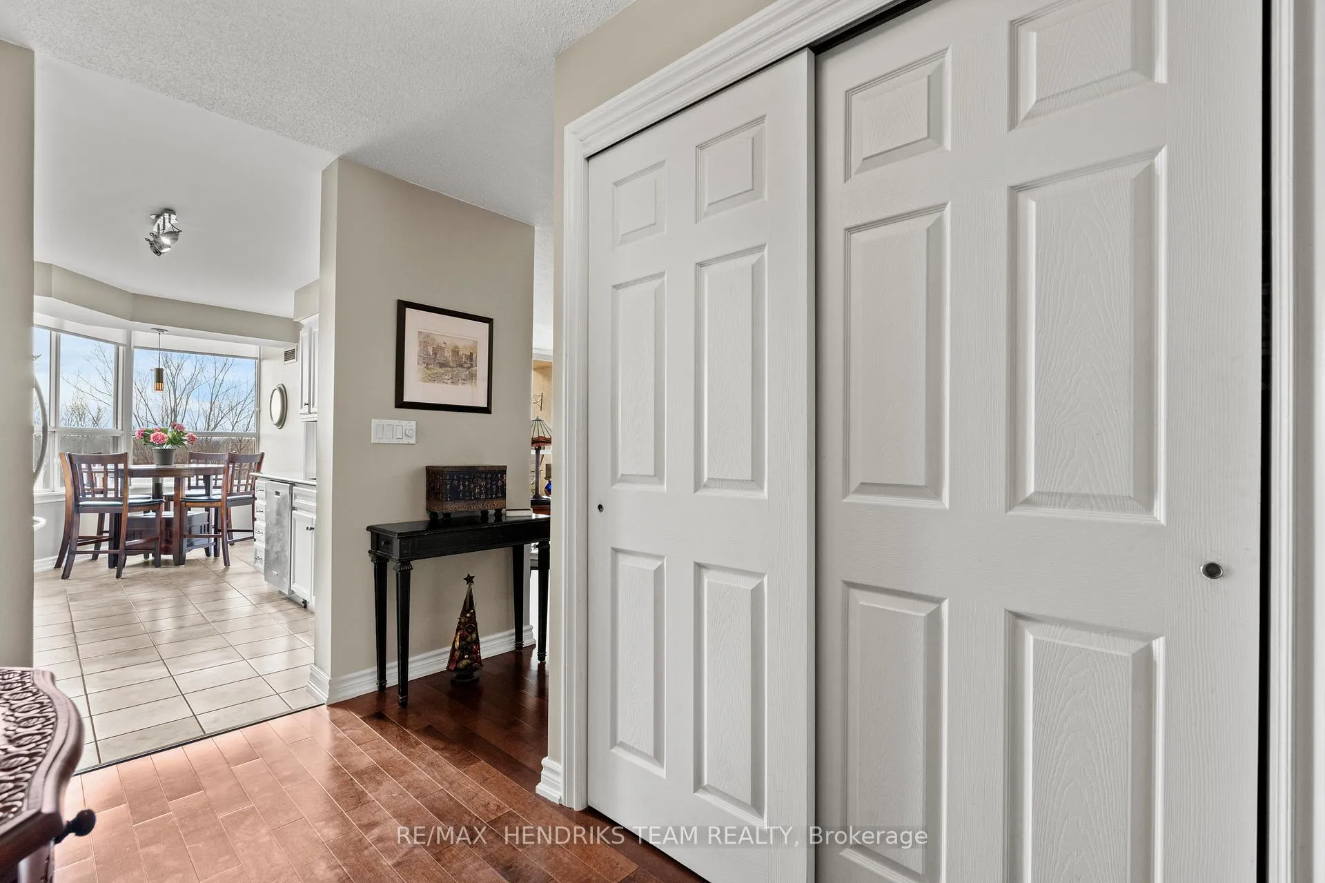 Photo 8 of Unit 502, 3 Towering Hts Boulevard, St. Catharines, Glendale/Glenridge — HOMEH